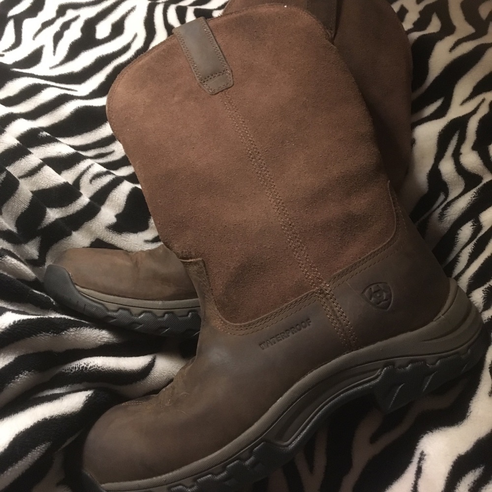 Ariat Waterproof Boots 8.5B!